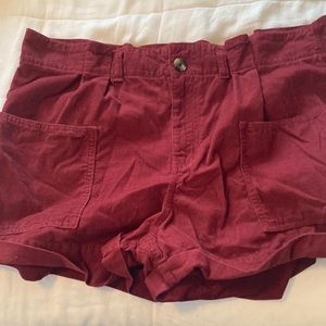 Hi-Wasted shorts